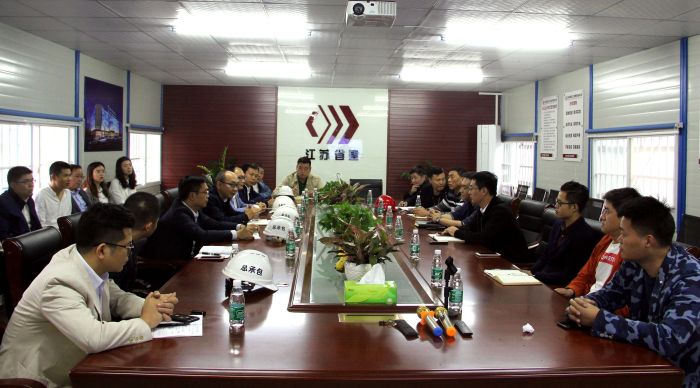 现场座谈互换会 梁思赫 摄1.jpg