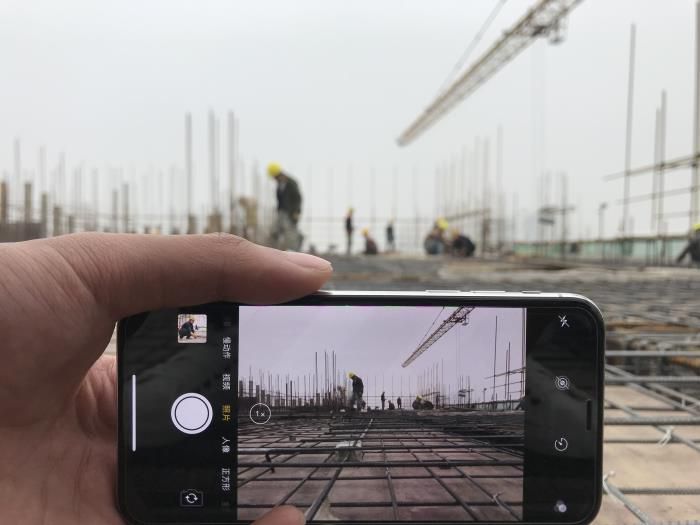 5.2摄影文章《辛苦的纪录》获优良奖。张振海 摄-0771-2857654 700.jpg