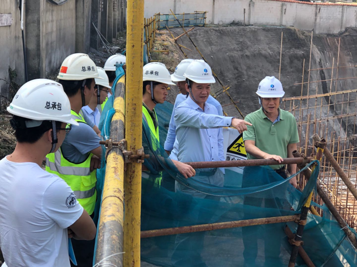 1.2查抄现场。韦艳兰 摄700.png