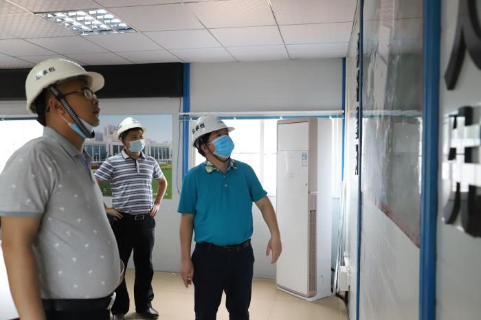 6.2钟隐士民医院项目查抄现场。侯健杰 摄700.JPG