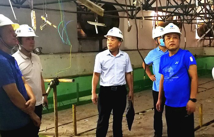 现场查抄领导。宋裕文  摄.jpg