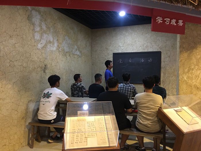 互换互动环节。 农丰华 摄.jpg