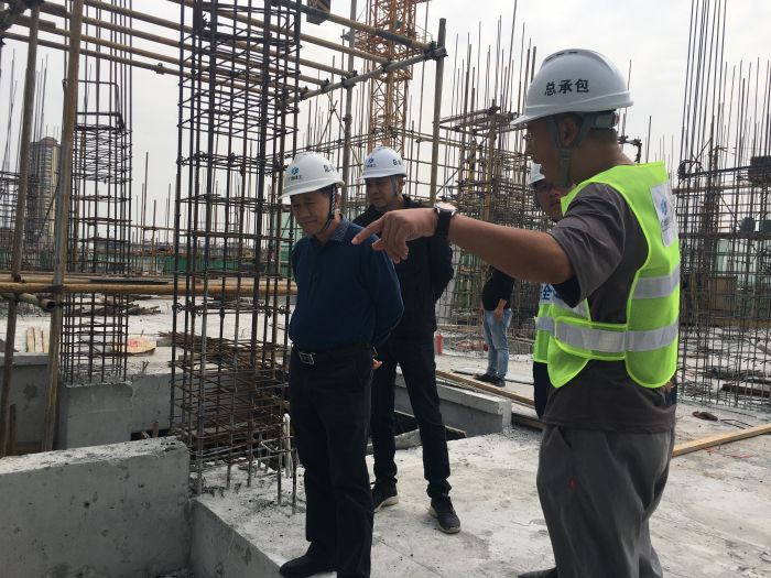 9东方宸院项目调研现场。赵云 摄.jpg