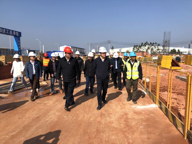 调研现场。祁建强 摄.jpg