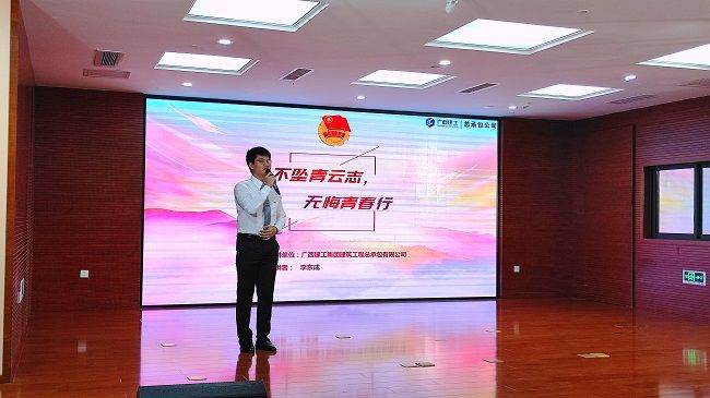 角逐现场。郑诗宝 摄（建图）.jpg