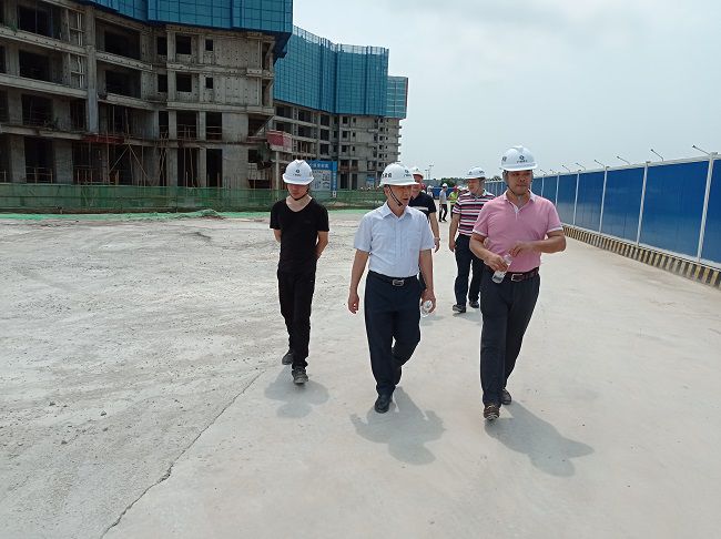 查抄现场。陆炳松 摄（建图）.jpg