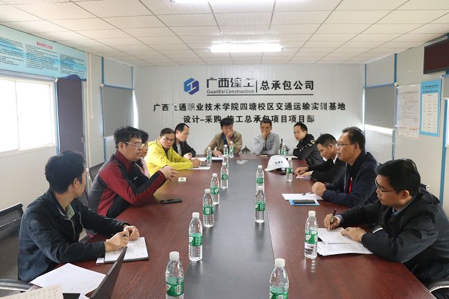 调研会现场。 周煜川 摄（建图）.jpg