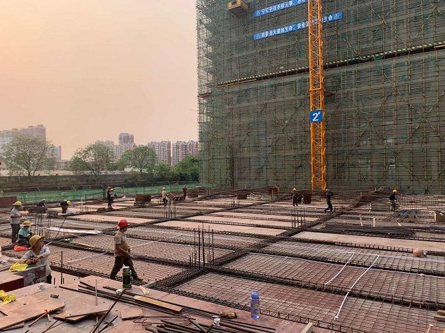 施工现场。何天天 摄（建图）.jpg