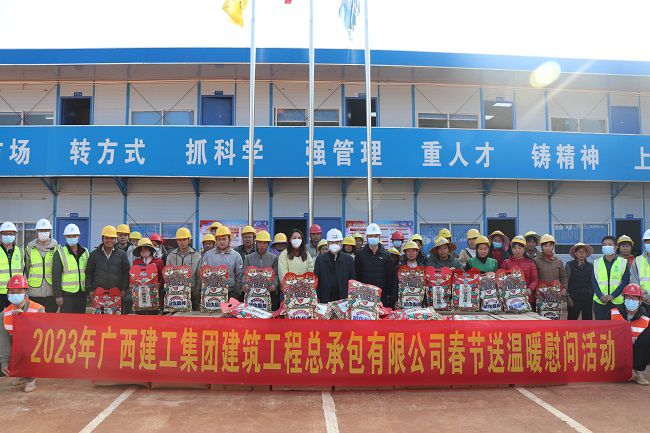 活动合影。周煜川 摄（建图）.jpg