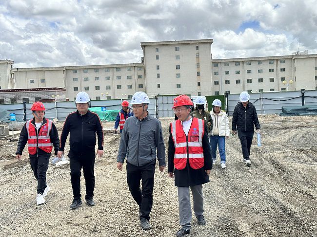 查抄现场。许忠德 摄（建图）.jpg